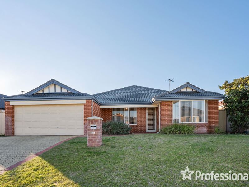 17 Toledo Circuit, Port Kennedy WA 6172