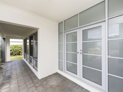134 Yindana Boulevard, Lakelands WA 6180