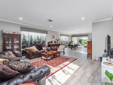 24 Wildflower  View, Piara Waters WA 6112