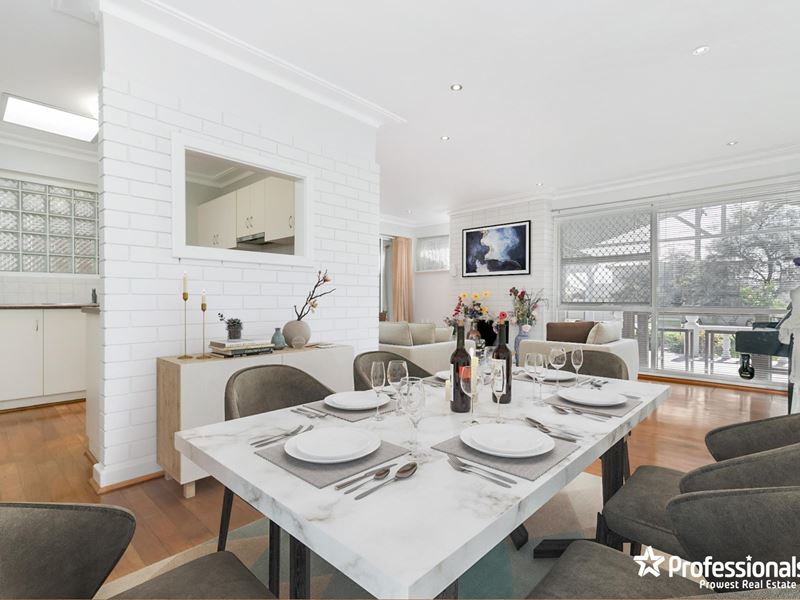 115 Tribute Street East, Riverton