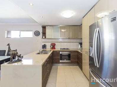 14 Bourne Street, Morley WA 6062