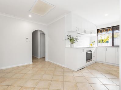 6/35-37 Waverley Street, Dianella WA 6059