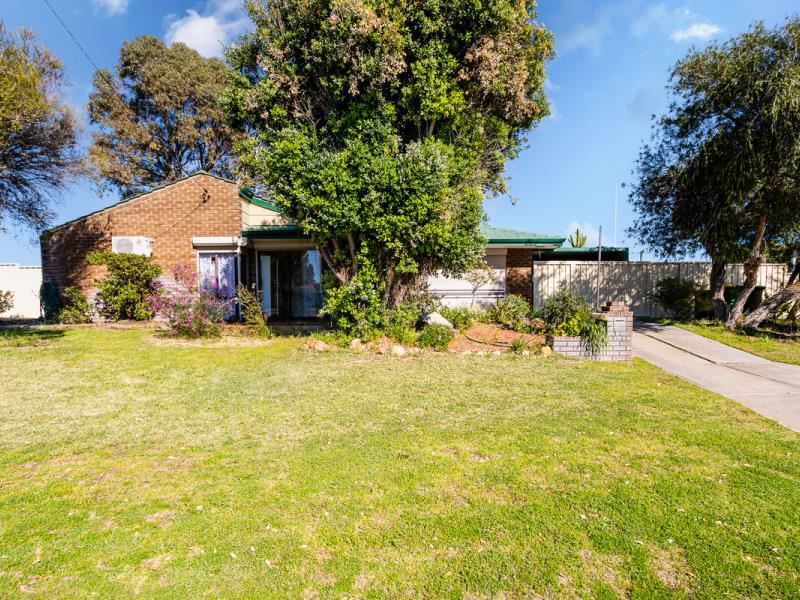 53 Warnbro Sound Avenue, Warnbro