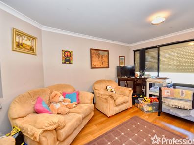 11 Karakin Place, Bertram WA 6167