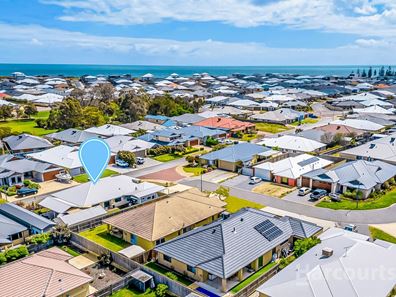 2 Senecio Way, Halls Head WA 6210