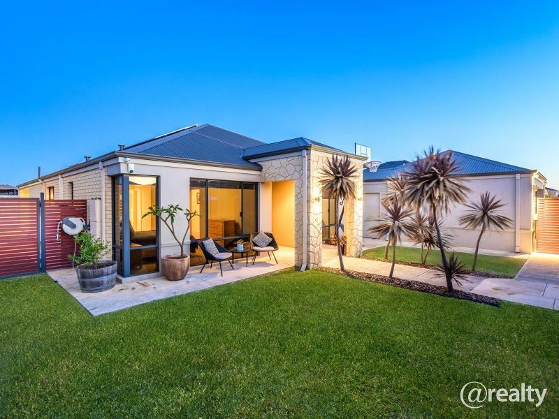 3 Merimbula Way, Secret Harbour
