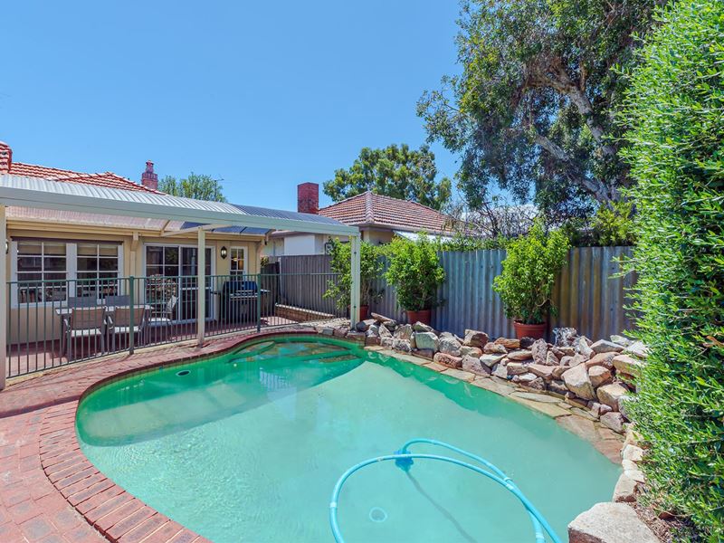 20 Waverley Street, South Perth