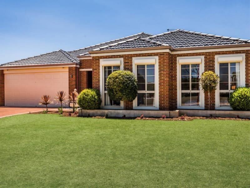 5 Westmoreland Circle, Bertram WA 6167