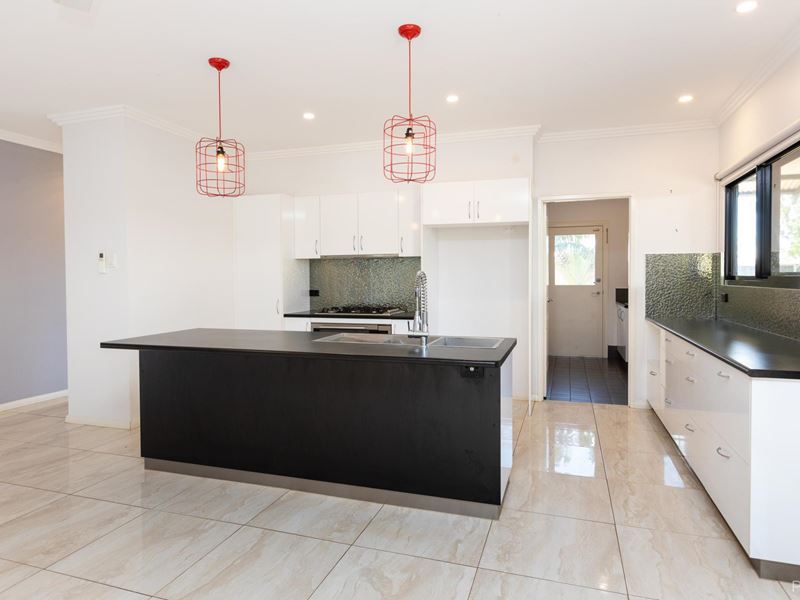 12 Warnangarri Lane, Cable Beach