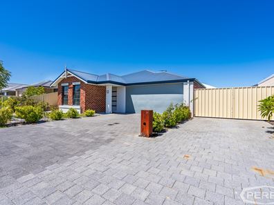 26 Chalgrove Road, Madora Bay WA 6210