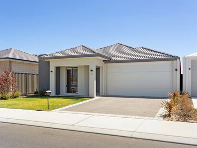 24 Blackmore Loop, Brabham WA 6055