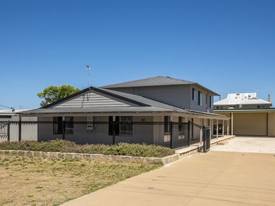 98 Gingin Road, Lancelin WA 6044