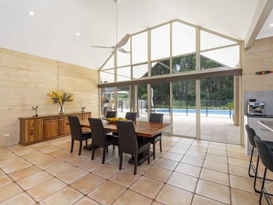 14 Manor Approach, Baldivis WA 6171