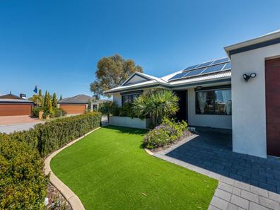 1 Halpin Circle, Ellenbrook WA 6069