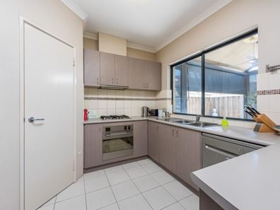 1 Halpin Circle, Ellenbrook WA 6069