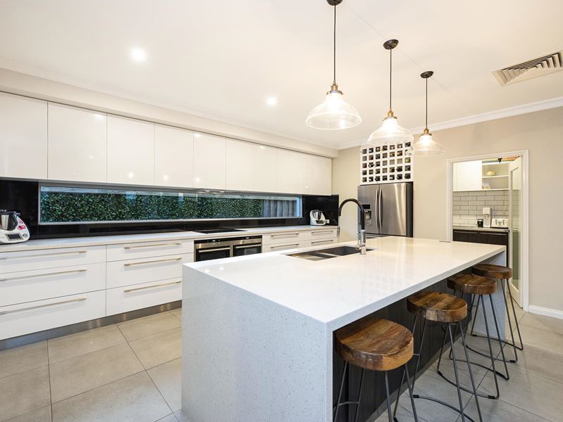 34 Kedleston Link, The Vines
