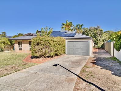 98 Port Royal Drive, Safety Bay WA 6169