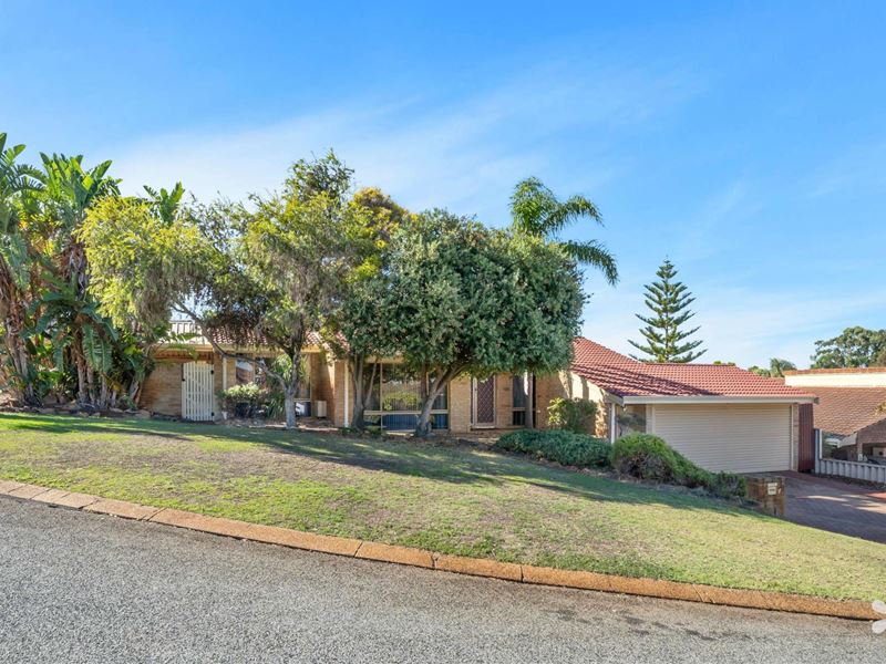 7 Oakland Heights, Leeming