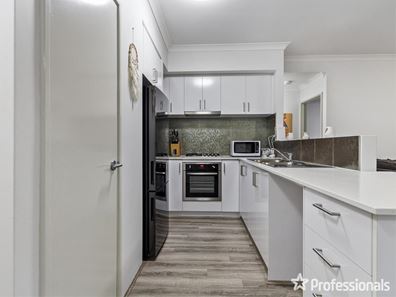 18 Tallon Loop, Baldivis WA 6171
