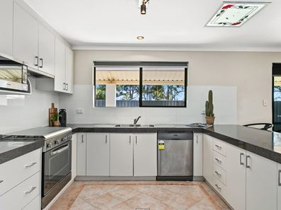 42 Dargin Place, Greenwood WA 6024