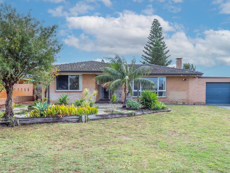 74 Malibu Road, Safety Bay WA 6169