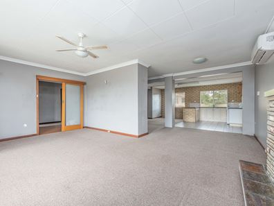 74 Malibu Road, Safety Bay WA 6169