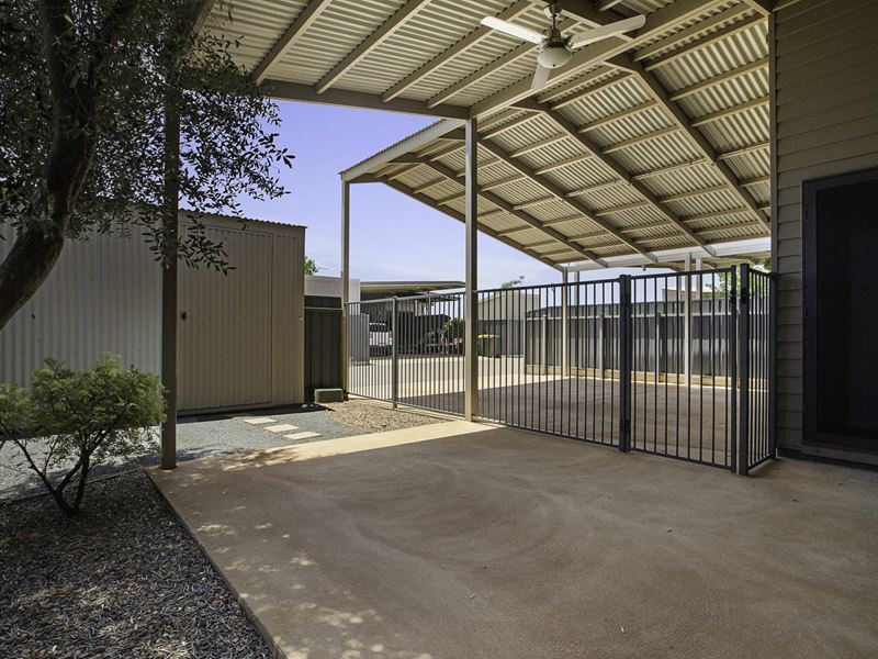 77 Mantaray Loop, Nickol