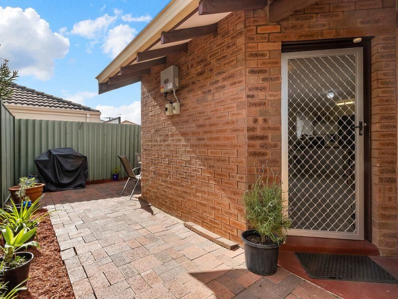 10/117 Royal Street, Tuart Hill