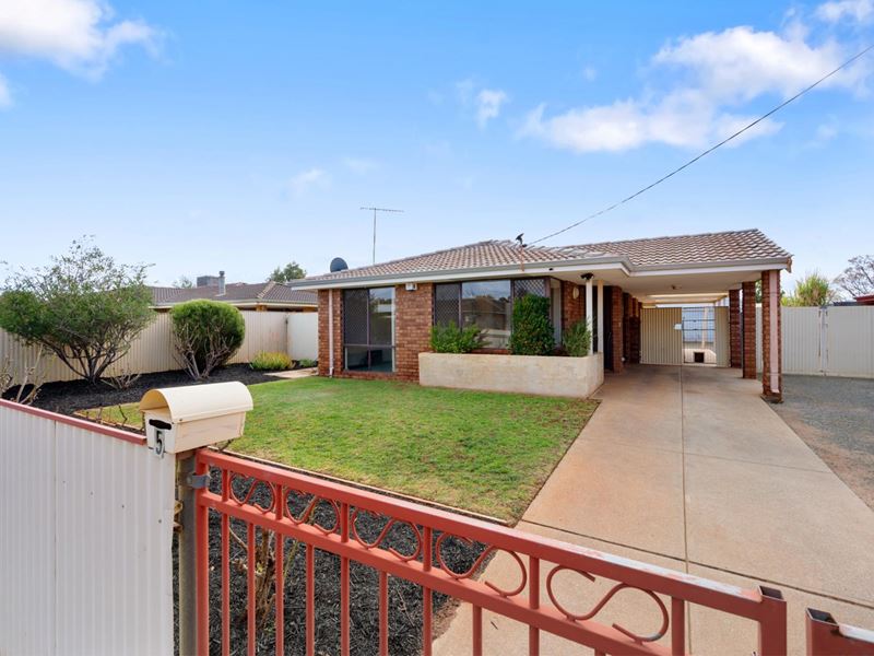 5 Starlight Place, South Kalgoorlie