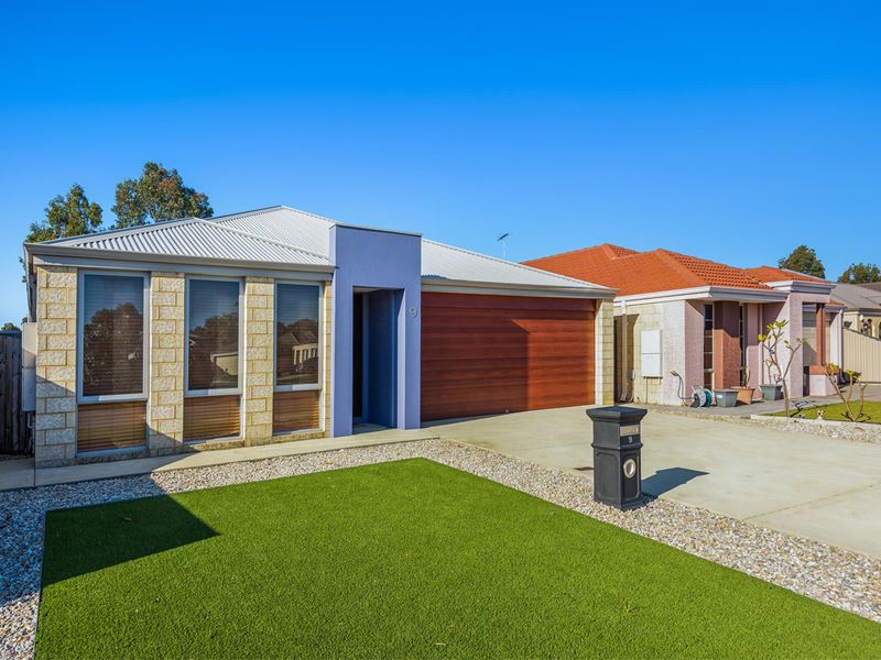 9 Frost Bend, Piara Waters