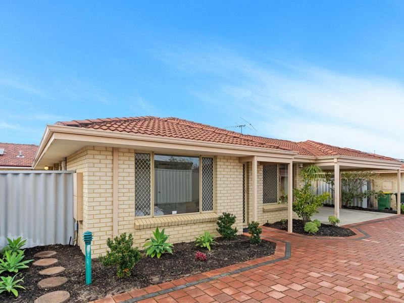 2/14 Nicol Road, Parkwood