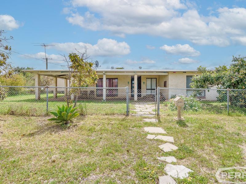 28 Luckhurst Drive, Mandurah WA 6210