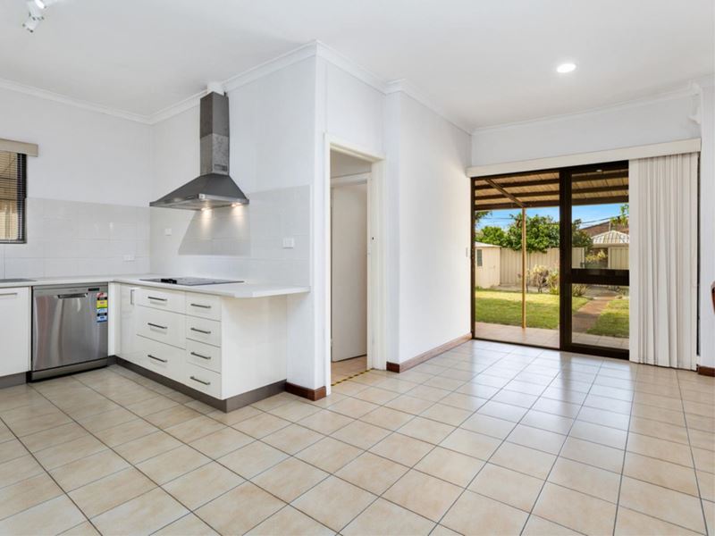 136 Walter Road East, Bassendean