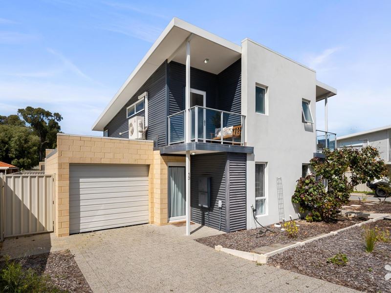 13/7 George Street, Rockingham