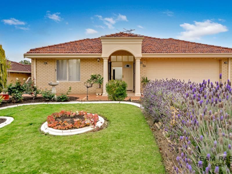 5A Piedmont Court, Nollamara WA 6061