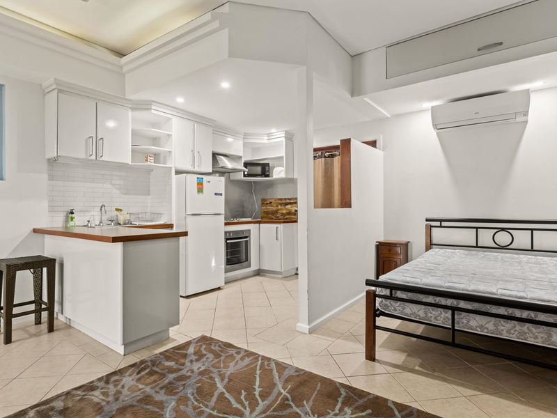 175/122 Port Drive, Cable Beach