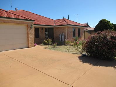 15 Mitchell Heights, Dongara WA 6525