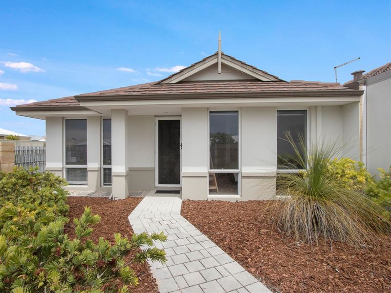 82 Kingscliff Drive, Golden Bay WA 6174