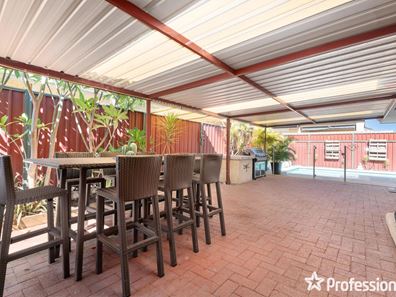 22 Samuel Loop, Canning Vale WA 6155