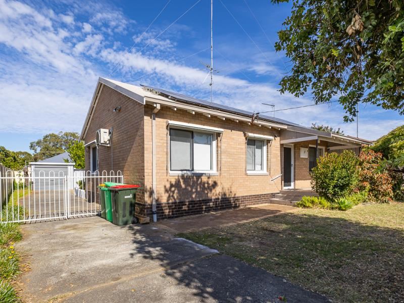 11 Woonnar Street, Carey Park