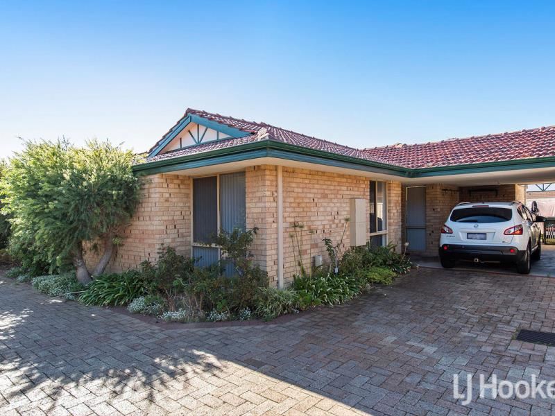11/78-80 Oakmont Avenue, Meadow Springs