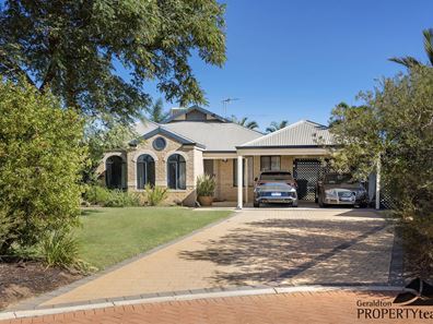 14 Weeloo Road, Waggrakine WA 6530