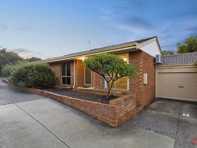 8/4 Yate Court, Morley WA 6062