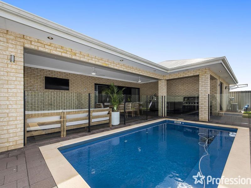 27 Dearden Road, Byford