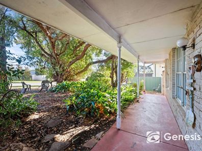 15 Ruffian Loop, Willetton WA 6155