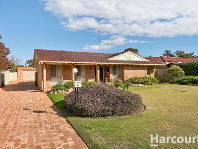 4 Tennyson Avenue, Halls Head WA 6210