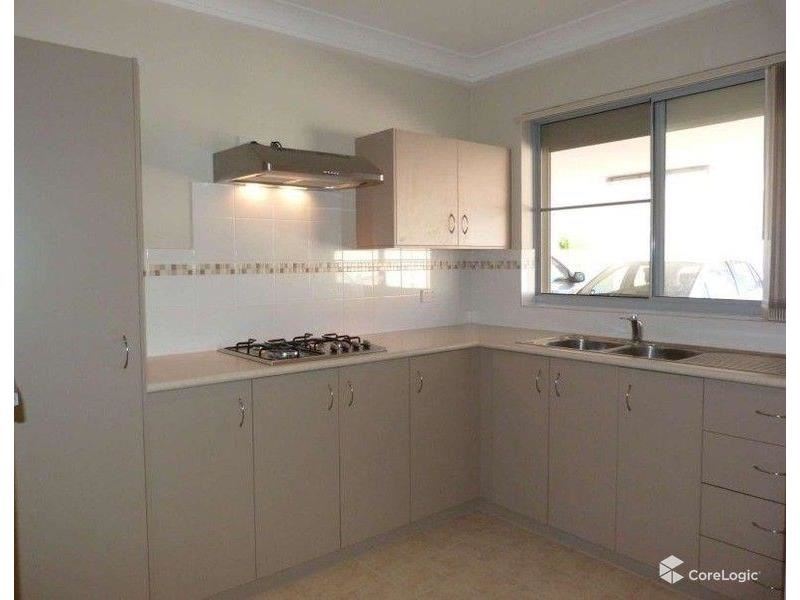 9/329 Sevenoaks Street, Cannington