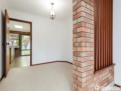 25 Doune Place, Willetton WA 6155