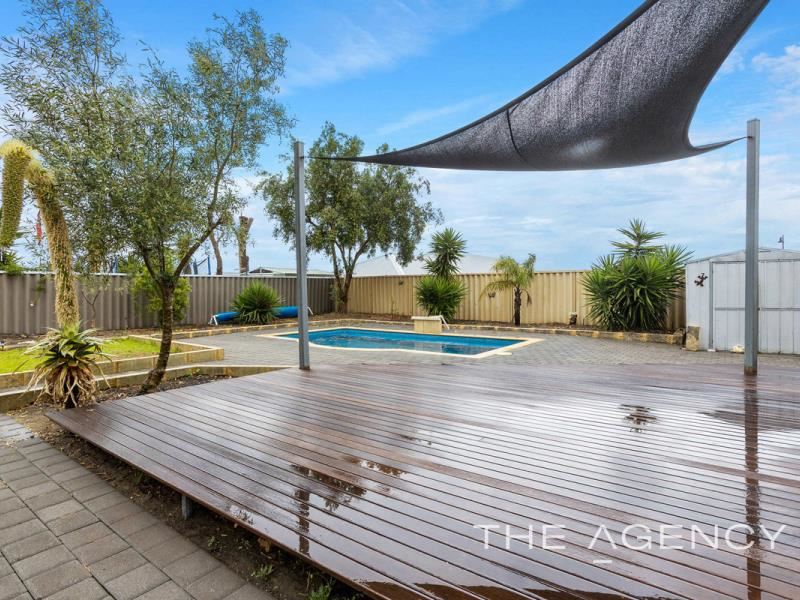 31 Corinda Way, Ridgewood