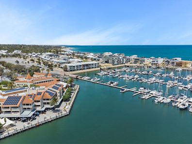 18 Southampton Lane, Mindarie WA 6030